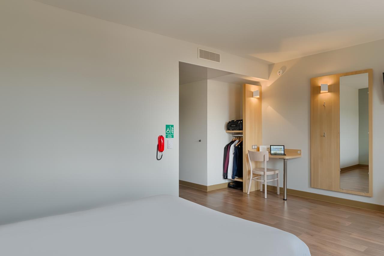 B&B Hotel Marseille La Valentine St Menet Экстерьер фото